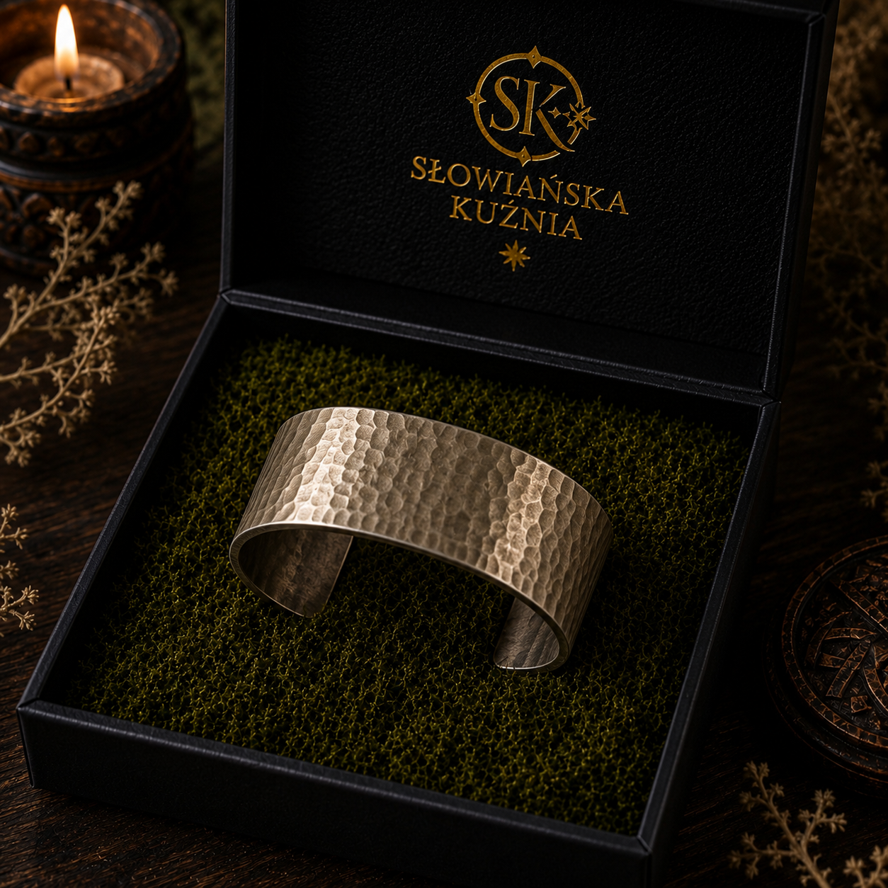 MOSIĘŻNA LEGENDA – RĘCZNIE KUTA BRANSOLETA Z LITEGO MOSIĄDZU
